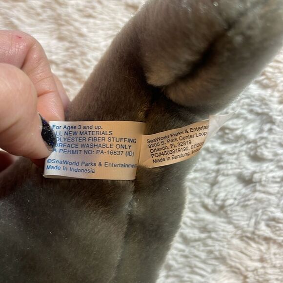 Seaworld dolphin plush - Picture 5 of 6